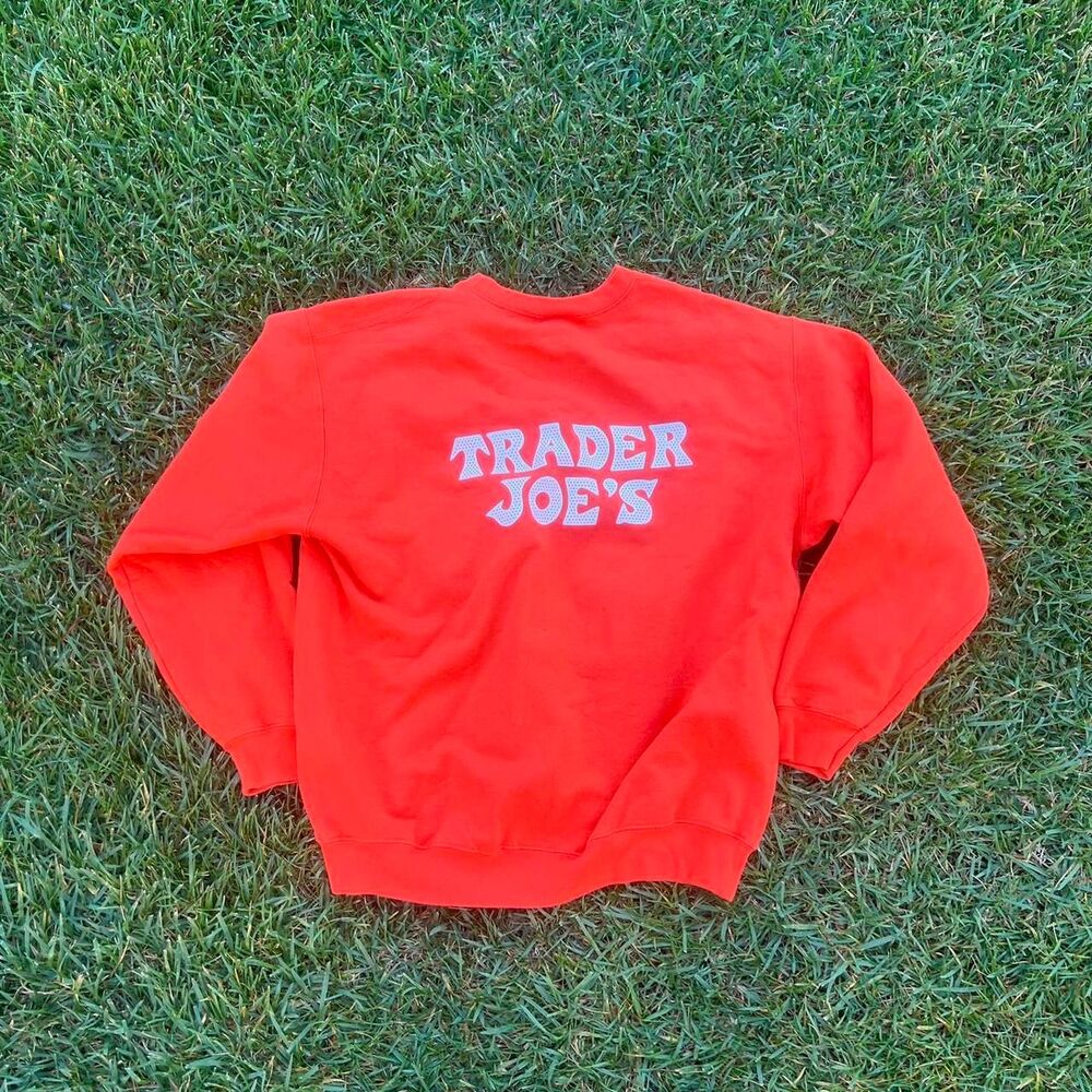 Trader Joe’s worker issued crewneck mens size xl orange